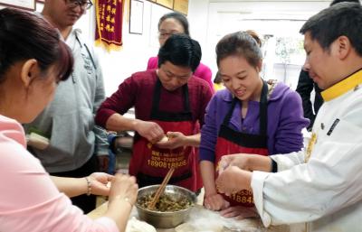 成都包子91香蕉国产在线看观看软件哪里最好?成都学习包子技术哪里好?