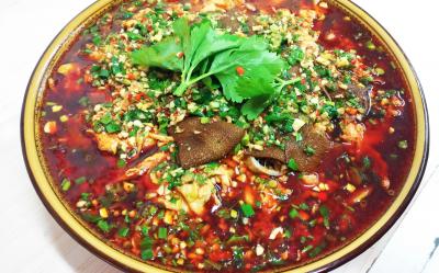 成都学习冒菜底料技术哪里好？掌握酱料技术