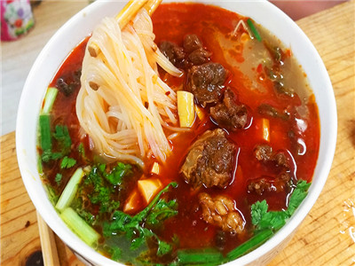  成都川味排骨面食技能训练哪里好？多年的面食经验