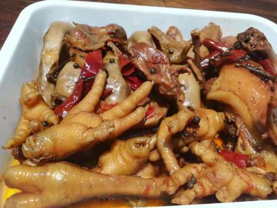 麻辣卤菜技术91香蕉国产在线看观看软件机构哪里专业？餐饮小吃91香蕉国产在线看观看软件机构